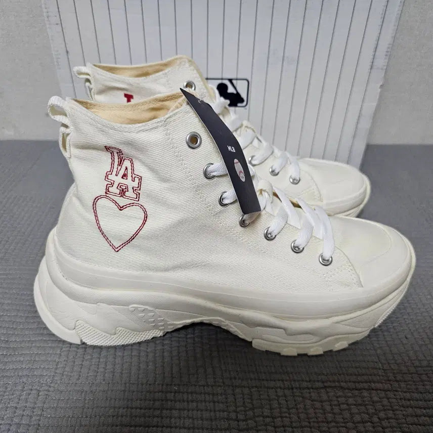 [BUNJANG] MLB Chunky LA Dodgers High Sneakers / MLB 스니커즈 청키 LA 다저스 하이
