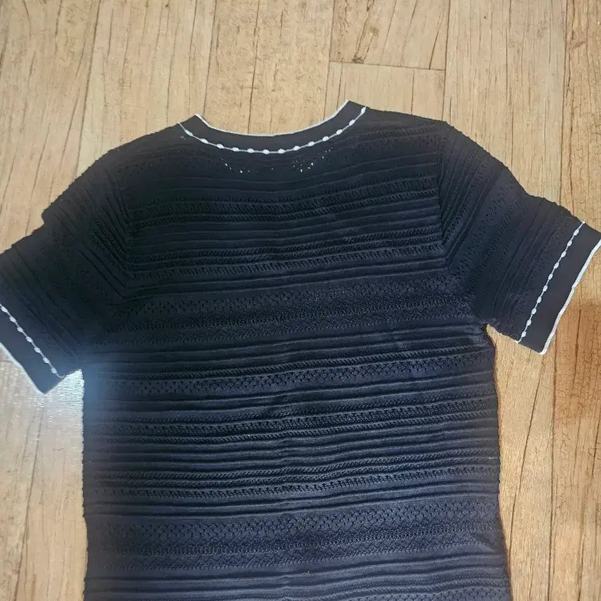 [BUNJANG] Crochet Knit Top / 크로쉐 니트S