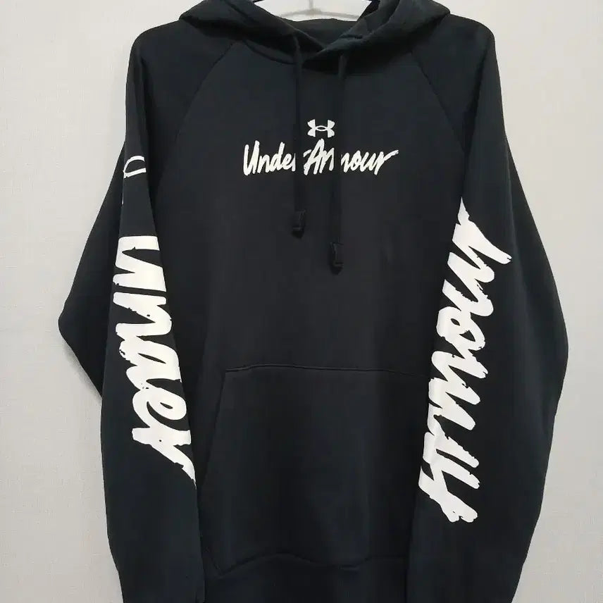 [BUNJANG] Under Armour Logo Printed Black Hoodie / 언더아머 블랙 후드티 로고 프린팅