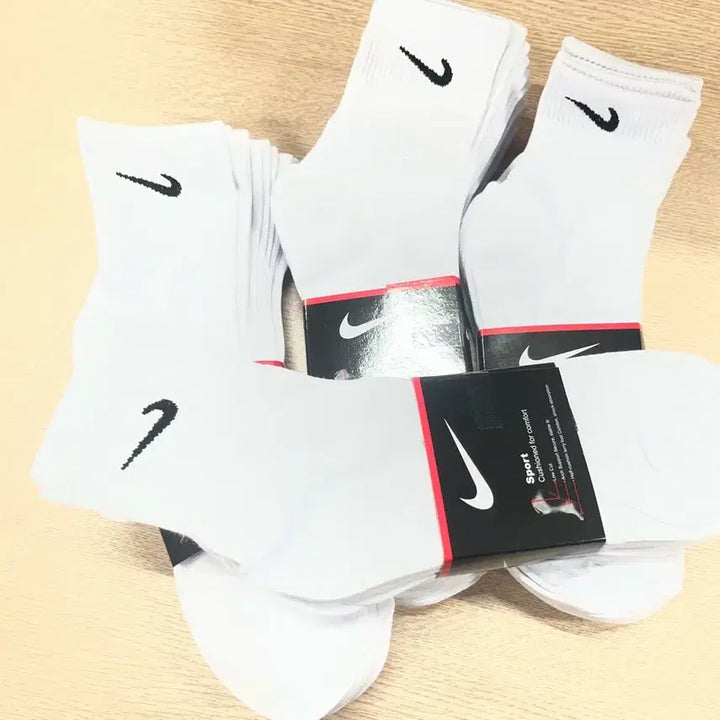 [BUNJANG] Nike White Mid-Calf Socks (20 Pairs) / 나이키 흰색 중목 양말20켤레