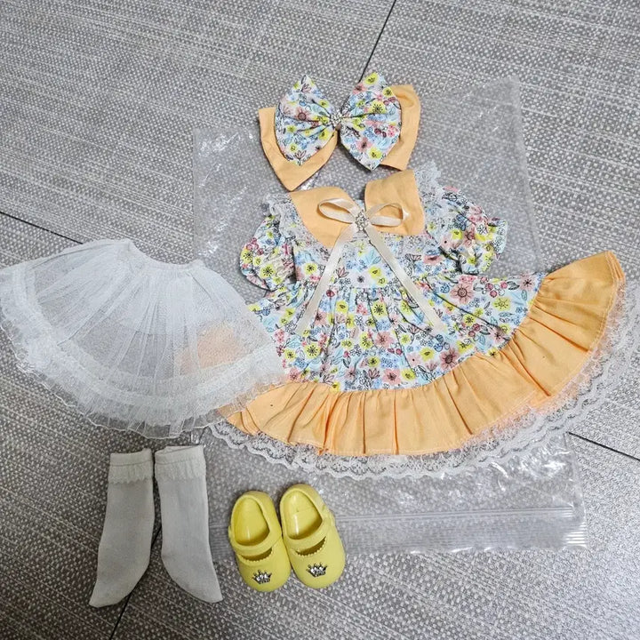 [BUNJANG] Disney Baby Doll Rapunzel Outfit / 디즈니베이비돌 라푼젤 의상, 베이비돌 옷