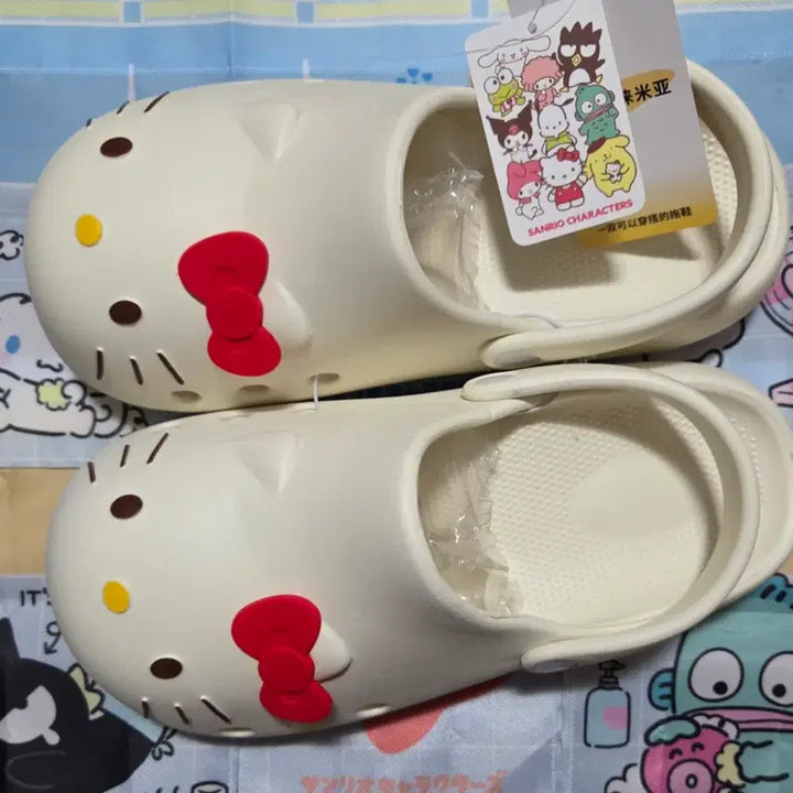 [SOLD OUT] 키티 크록스250,260 일괄판매금액
