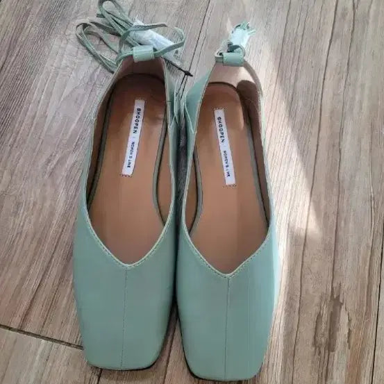 [BUNJANG] Shu:Pau Flat Shoes / 슈펜 플랫슈즈 (가볍고 편해요)