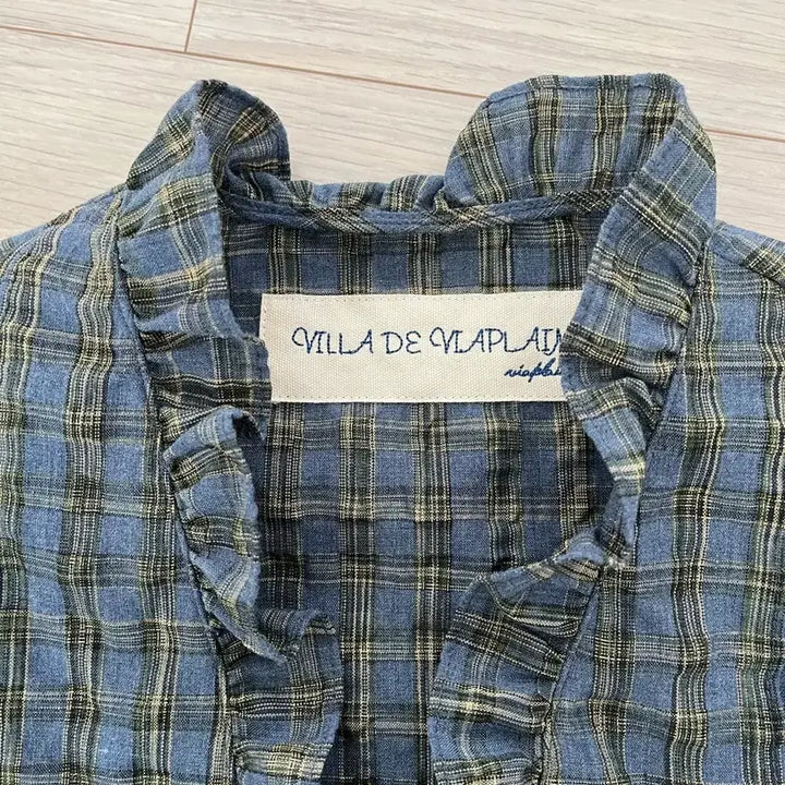 [BUNJANG] Via Plane Victoria Frill Check Blouse / 비아플레인 빅토리아 프릴 체크 블라우스 (블루체크)