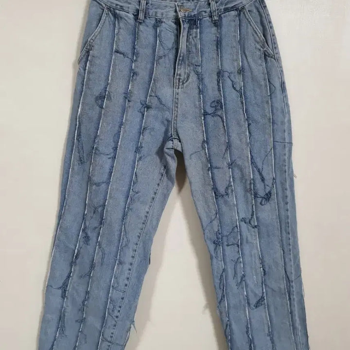 [BUNJANG] Matinkim Unique Jeans / 마뗑킴 유니크 청바지