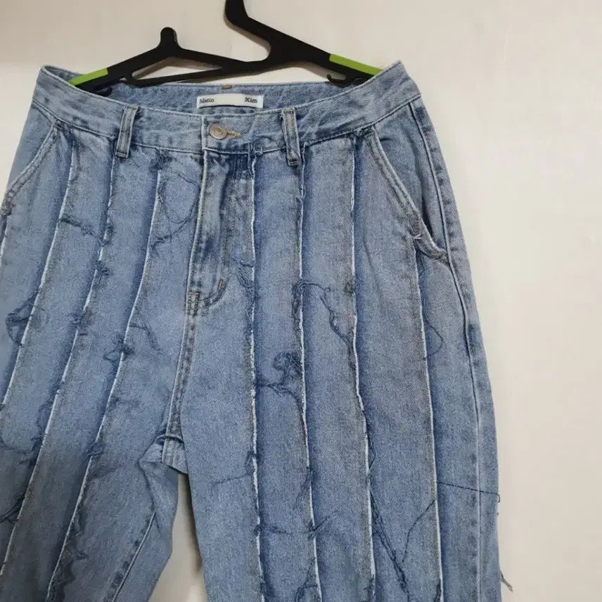 [BUNJANG] Matinkim Unique Jeans / 마뗑킴 유니크 청바지