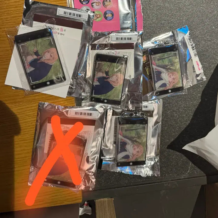 [SOLD OUT] [판매] 비스크돌 레이어드 키홀더 판매