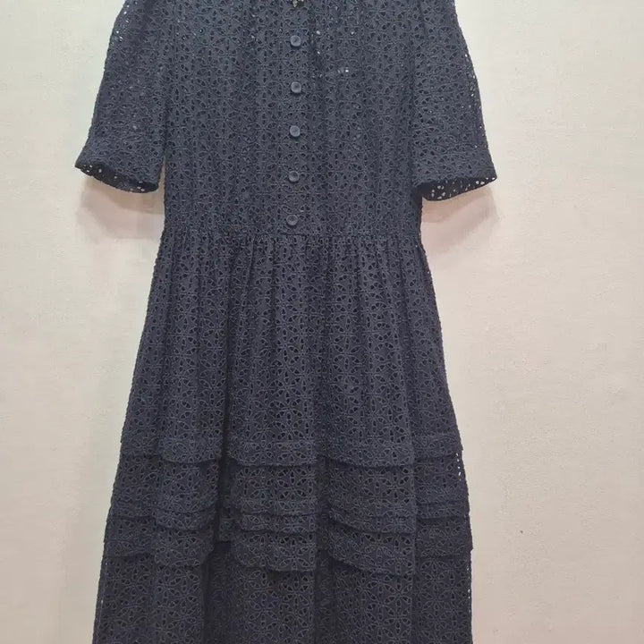 [BUNJANG] Lenibon Eyelet One-Piece Dress / 레니본 아이렛 원핏(55)