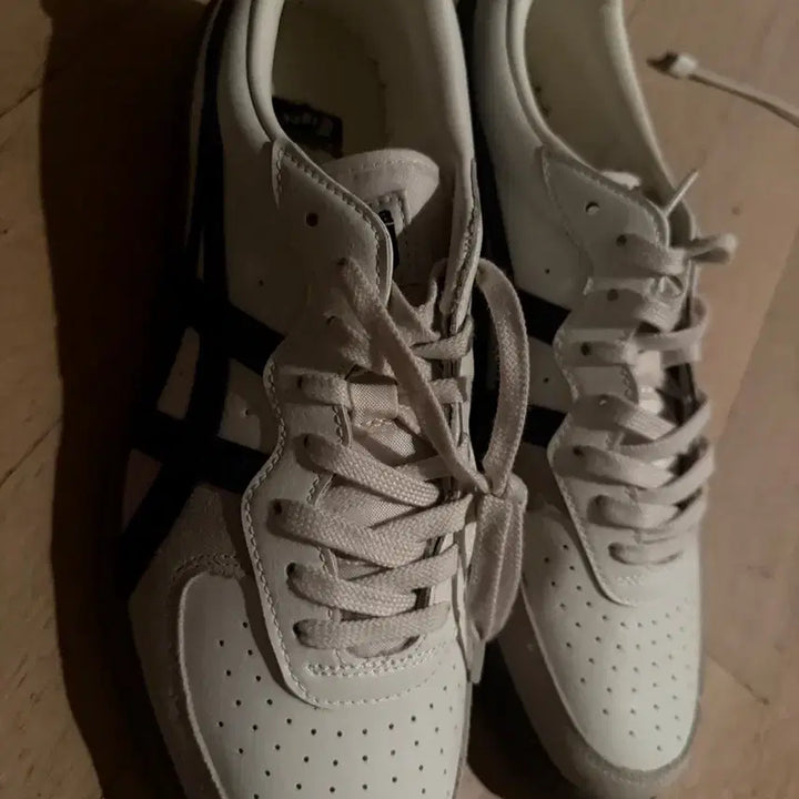[BUNJANG] Onitsuka Tiger GSM Cream Sneakers / 오니츠카타이거 GSM 크림 280