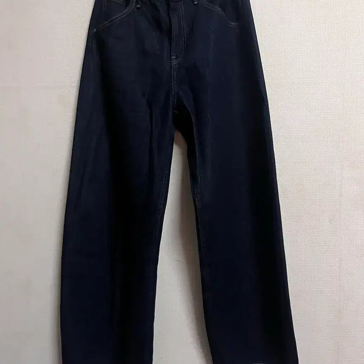[SOLD OUT] [28] 유니클로 배기커브진