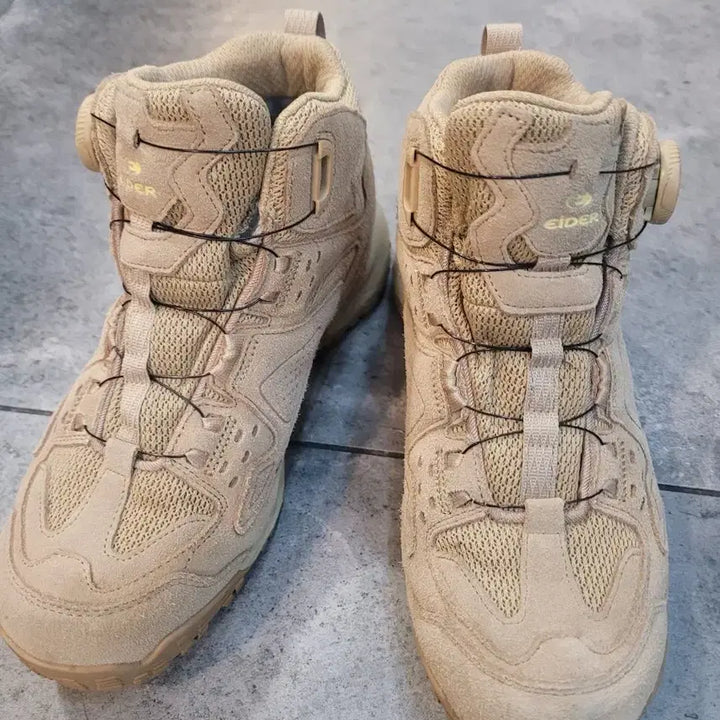 [BUNJANG] EIDER Beige Hiking Shoes / 아이더 EIDER 베이지색 등산화
