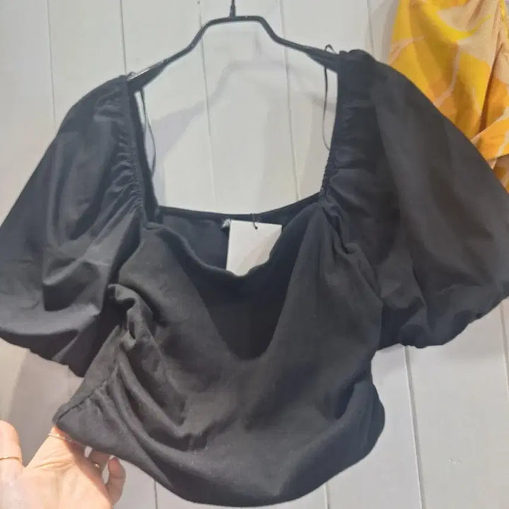 [BUNJANG] Zara Cropped Blouse T-shirt / 자라크롭 블라우스  자라티셔츠