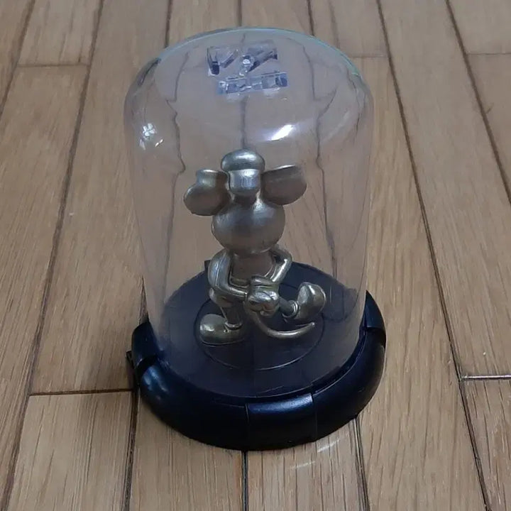 [BUNJANG] Disney Domestique Mickey Mouse 90th Anniversary Figure / 도메즈 미키 마우스 90주년 피규어