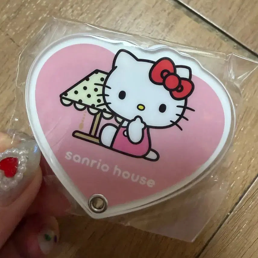 [BUNJANG] Sanrio Puroland Tokyo Limited Edition Cinnamoroll Slide Mirror Gacha / 도쿄 산리오하우스 한정 슬라이드미러 가챠 시나모롤 판매