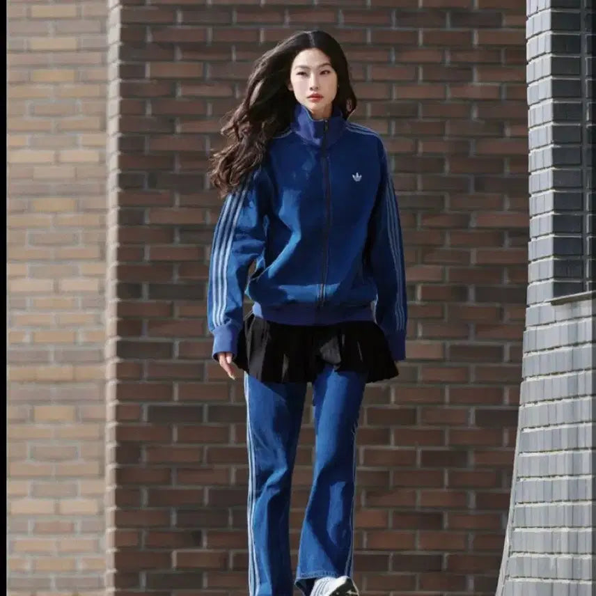 [BUNJANG] Adidas Adicolor Denim Pants / 아디다스 아디컬러 데님팬투