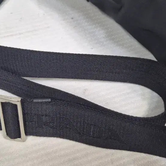 [BUNJANG] Prada Tessuto Poconno Messenger Bag / 프라다 테수토 포코노 메신저백