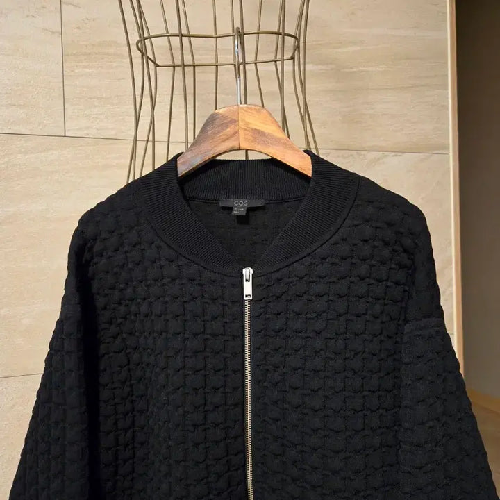 [BUNJANG] COS Textured Bomber Jacket / [s] COS 코스 텍스쳐 여성 봄버 자켓