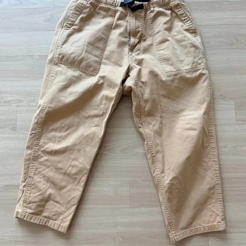[SOLD OUT] [L] 그라미치 루즈테이퍼드 치노 US버전