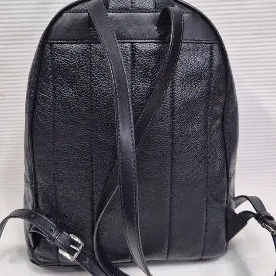 [BUNJANG] Michael Kors Rhea Medium Leather Backpack / 마이클코어스 레아 미디움 가죽 백팩