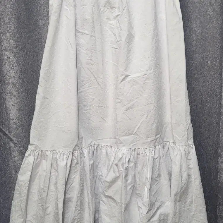 [BUNJANG] White Tiered Maxi Skirt with Back Elastic / 바스락 화이트 롱 스커트 (뒷밴딩, 티어드 캉캉)