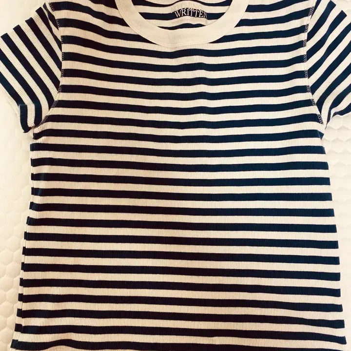 [BUNJANG] Nothing Written Striped T-shirt / 낫띵리튼 티셔츠