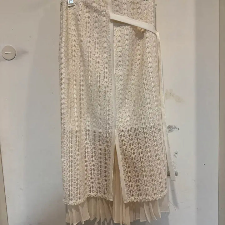 [BUNJANG] Mine Pleated Lace Skirt / 마인 레이스 플리츠 스커트