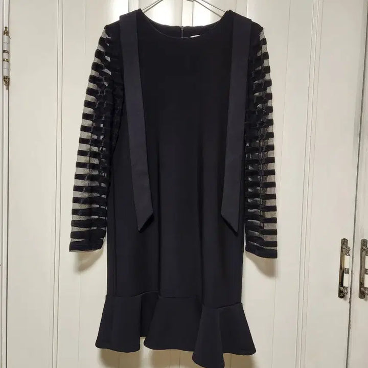 [BUNJANG] Black See-Through Mermaid Dress / 시스루 머메이드 원피스