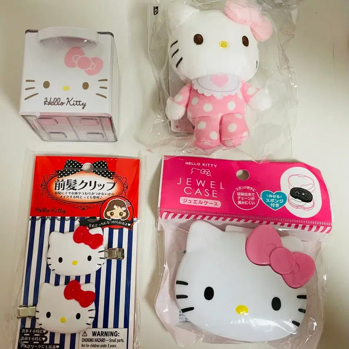 [SOLD OUT] 산리오 키티 미니 수납 케이스 헤어클립 쥬얼케이스 50주년 마스코트 인형