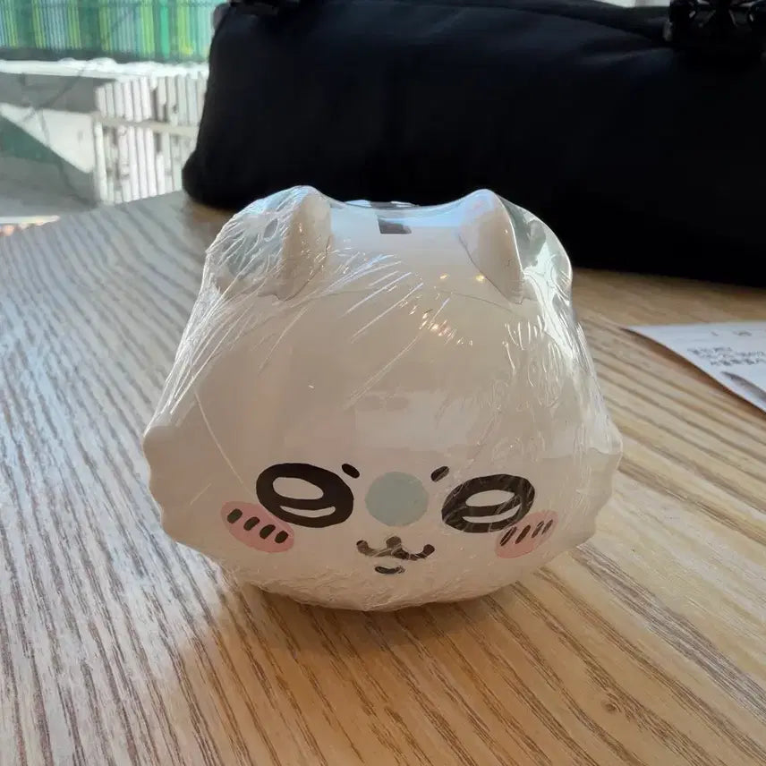 [BUNJANG] Chiikawa Momonga Coin Bank Gacha / 치이카와 저금통 가챠 모몽가