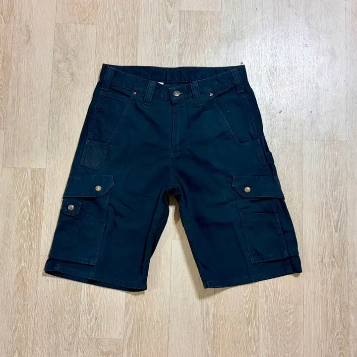 [SOLD OUT] 칼하트 립스탑 워크 카고 반바지 30인치 B357-BLK