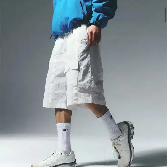 [BUNJANG] Travel Workshop Patched Cargo Bermuda Shorts / [새상품] 트래블 워크샵 패치드 카고 버뮤다 L 쇼츠 반바지 오프 화이트
