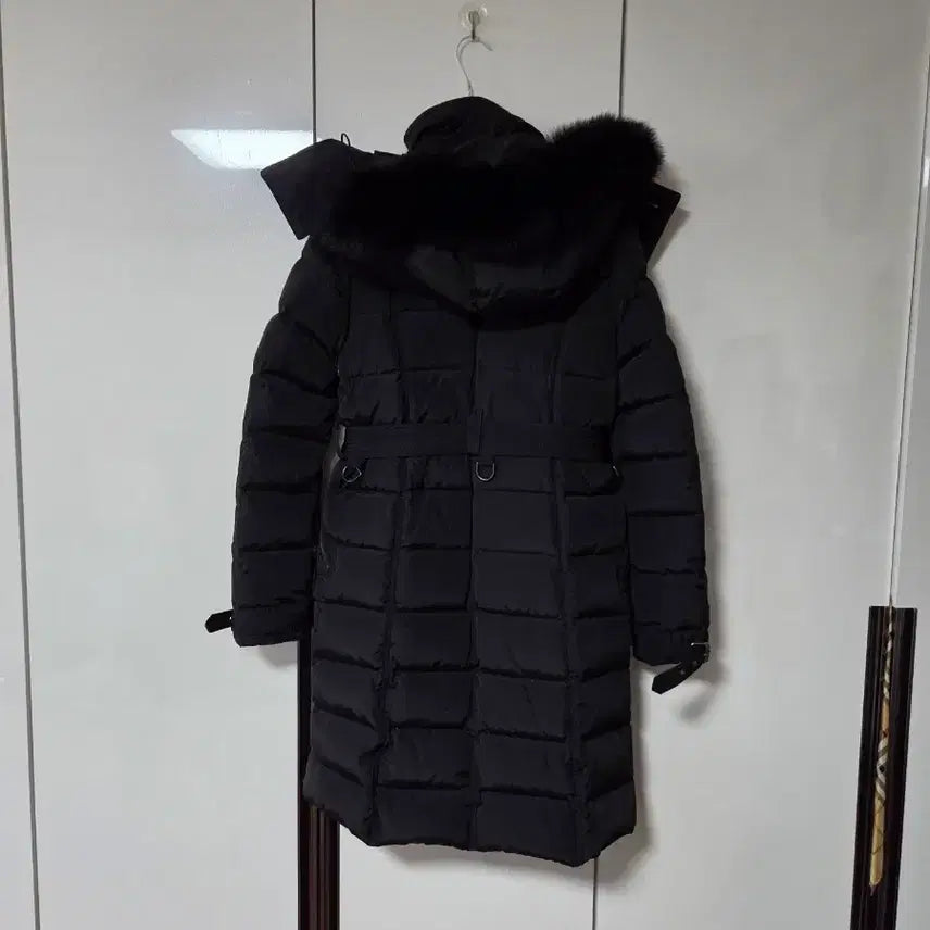 [BUNJANG] Burberry Black Fox Fur Belted Padded Coat / 정품 버버리 블랙 폭스퍼 벨티드 패딩 코트