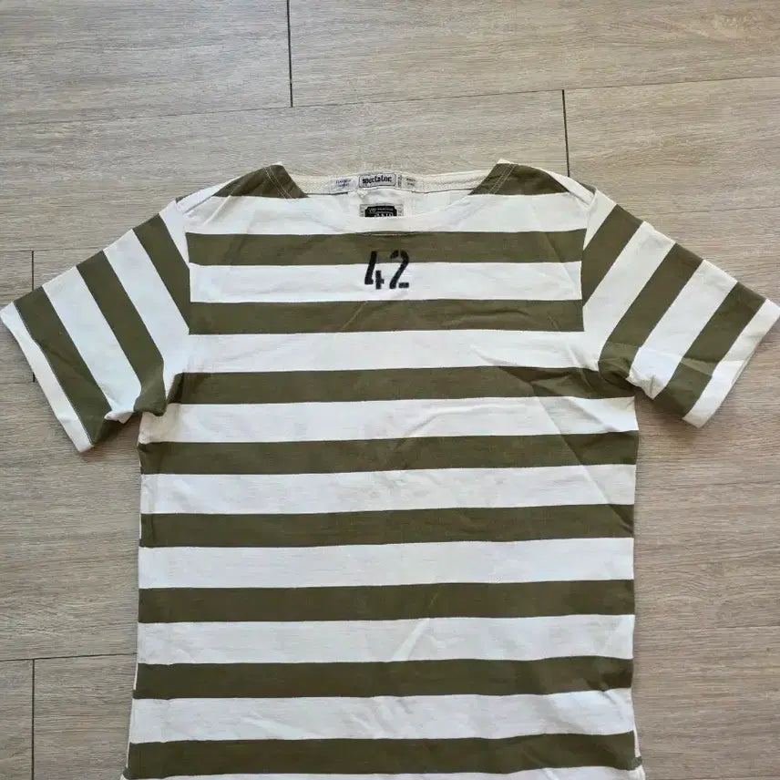 [BUNJANG] Spectator Naval T-shirt Size 42 / 스펙테이터 나발티셔츠 42사이즈