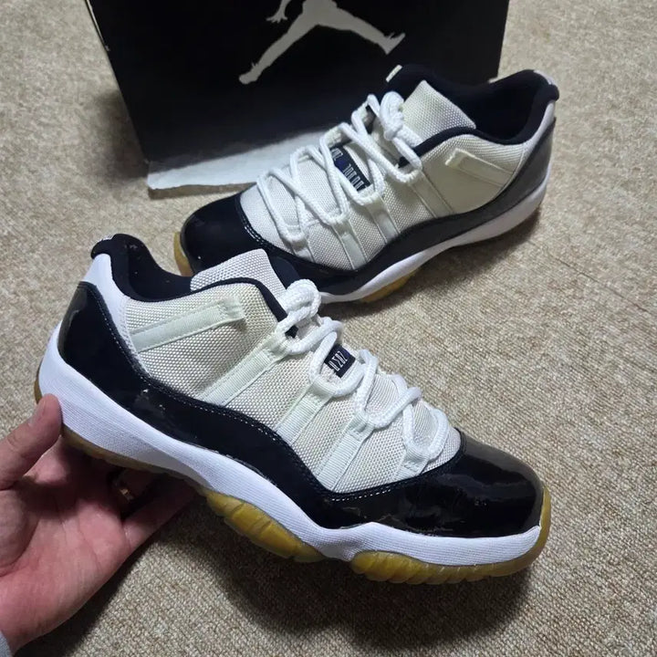 [BUNJANG] Nike Jordan 11 Retro Low Concord 2014 / (270)나이키 조던11 레트로 로우콩코드2014