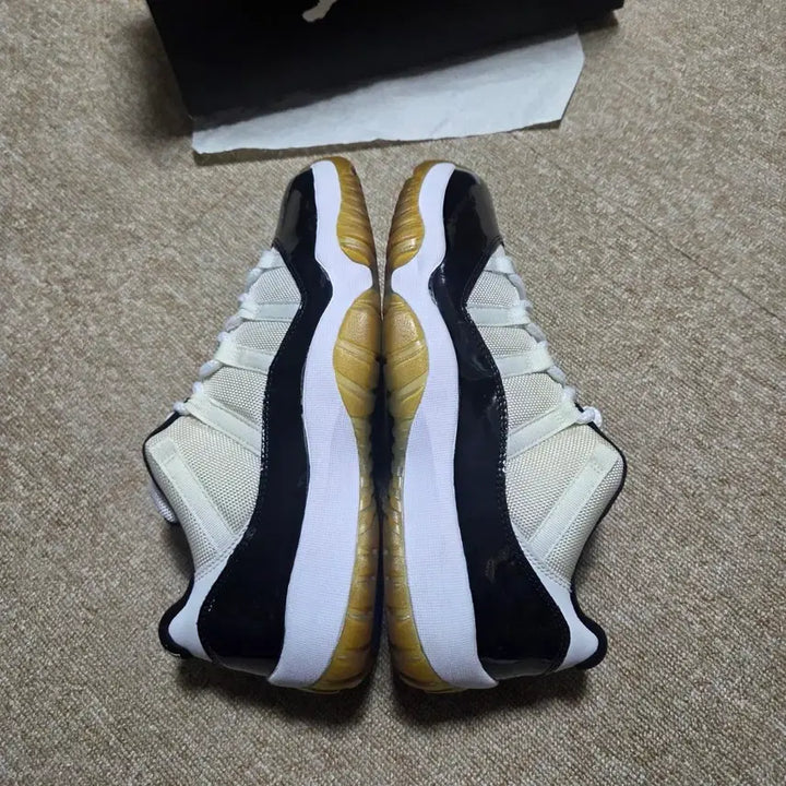 [BUNJANG] Nike Jordan 11 Retro Low Concord 2014 / (270)나이키 조던11 레트로 로우콩코드2014