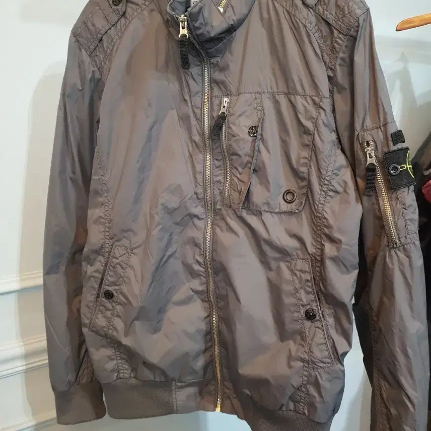 [SOLD OUT] 스톤아일랜드 남성 봄버  자켓