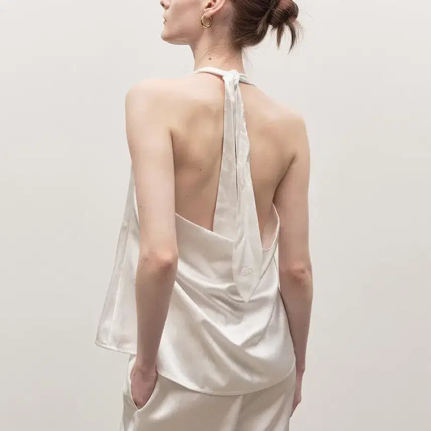 [BUNJANG] H.Mode Satin Halter Blouse / 에이치모드 새틴 스카프 홀터 블라우스 Satin halter blouse