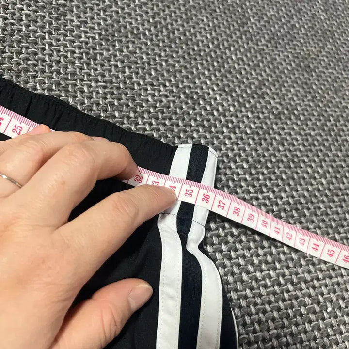 [BUNJANG] Adidas Shorts Black Shorts / 아디다스 쇼츠 숏팬츠 반바지 블랙