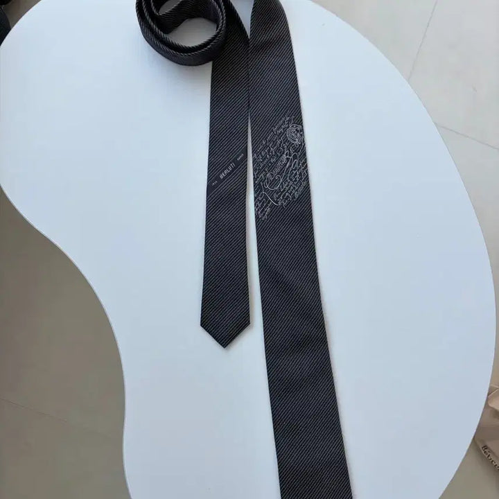 [SOLD OUT] 벨루티 넥타이