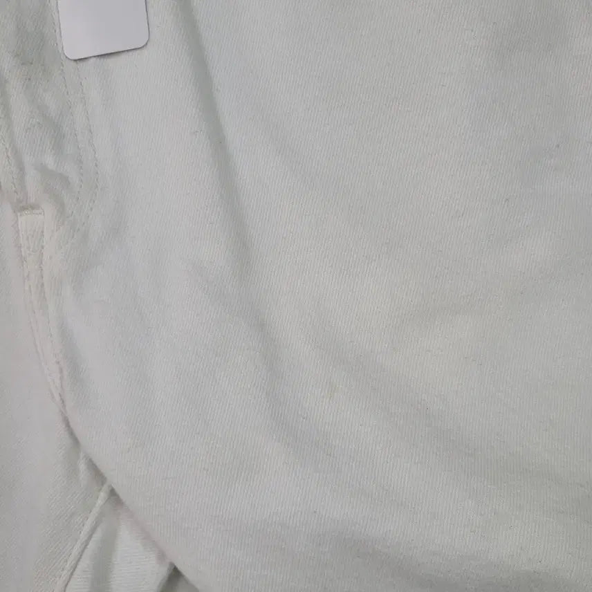 [SOLD OUT] Levi&