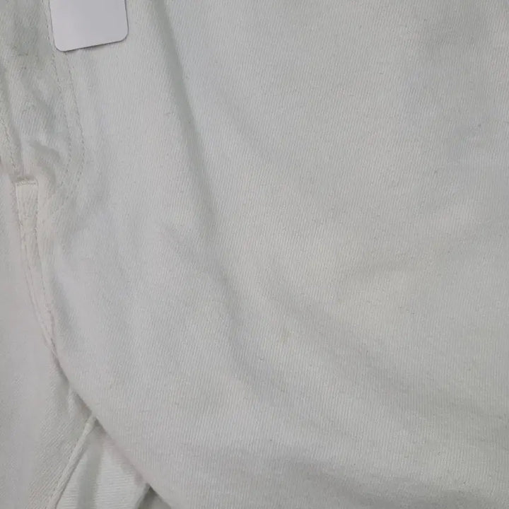 [SOLD OUT] Levi&