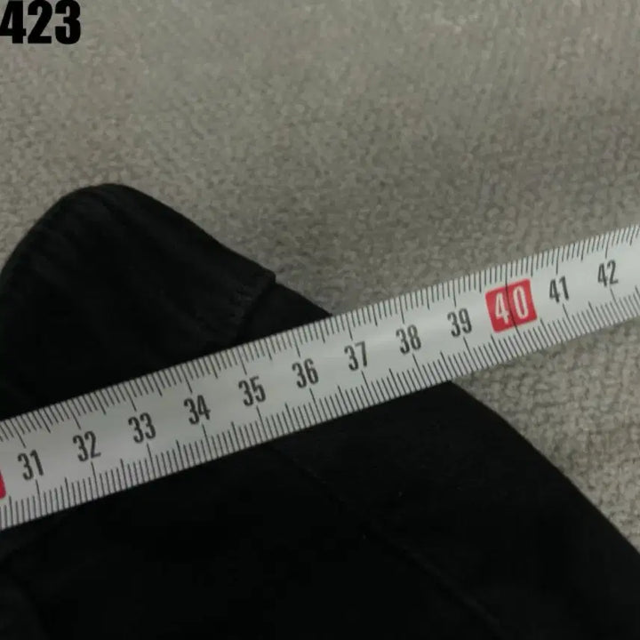 [SOLD OUT] 내셔널지오그래픽 블랙 카고 조거팬 m