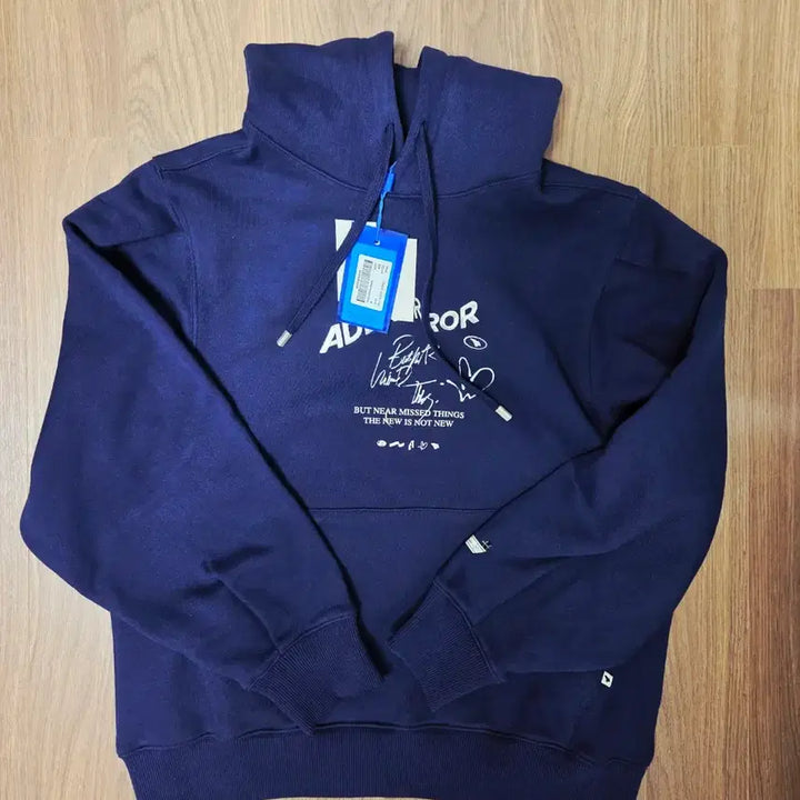 [SOLD OUT] 아더에러 로고 후드 티셔츠 M(100) 사이즈 처분합니다