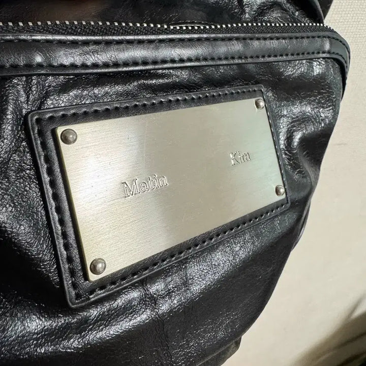 [SOLD OUT] 마뗑킴 투웨이 스트립 스퀘어 미니백