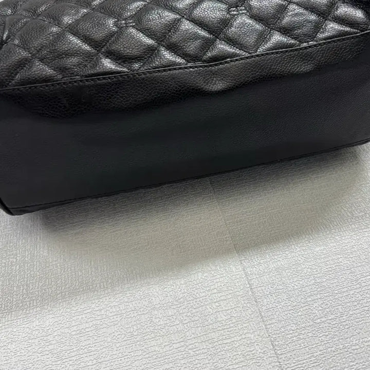 [BUNJANG] Balenciaga BB Silver Logo Leather Tote Bag / 발렌시아가 BB은장 로고 레더 토트백