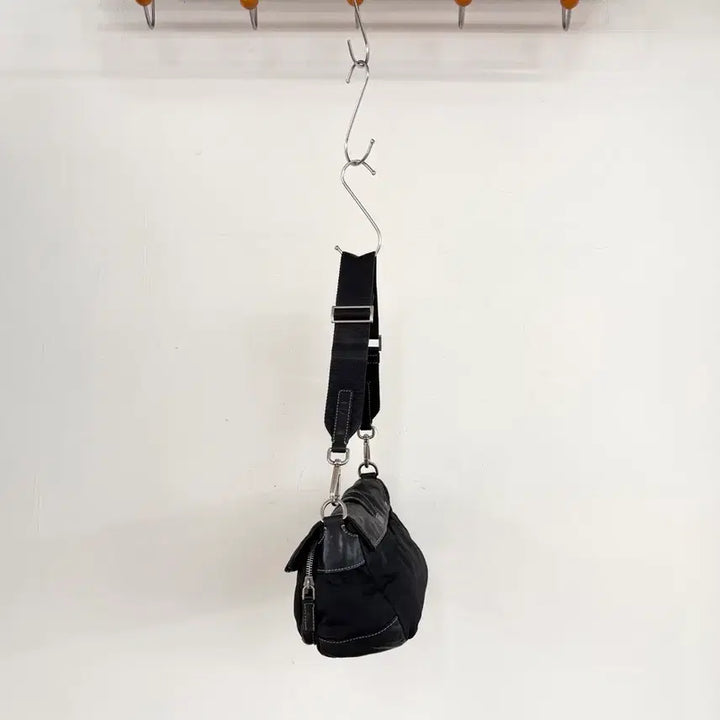 [BUNJANG] Prada Pocono Pocket Mini Shoulder Bag / 프라다 블랙 포코노 포켓 미니 숄더백