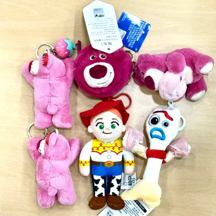 [BUNJANG] Toy Story Lotso Bear &amp; Friends Keyring Bundle / 토이스토리 랏소베어곰 등 키링 인형뽑기 열쇠가방고리 일괄 떨이