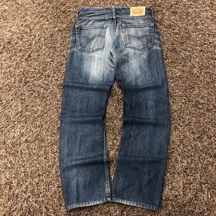 [SOLD OUT] 32 리바이스 504 워싱 데님 팬츠