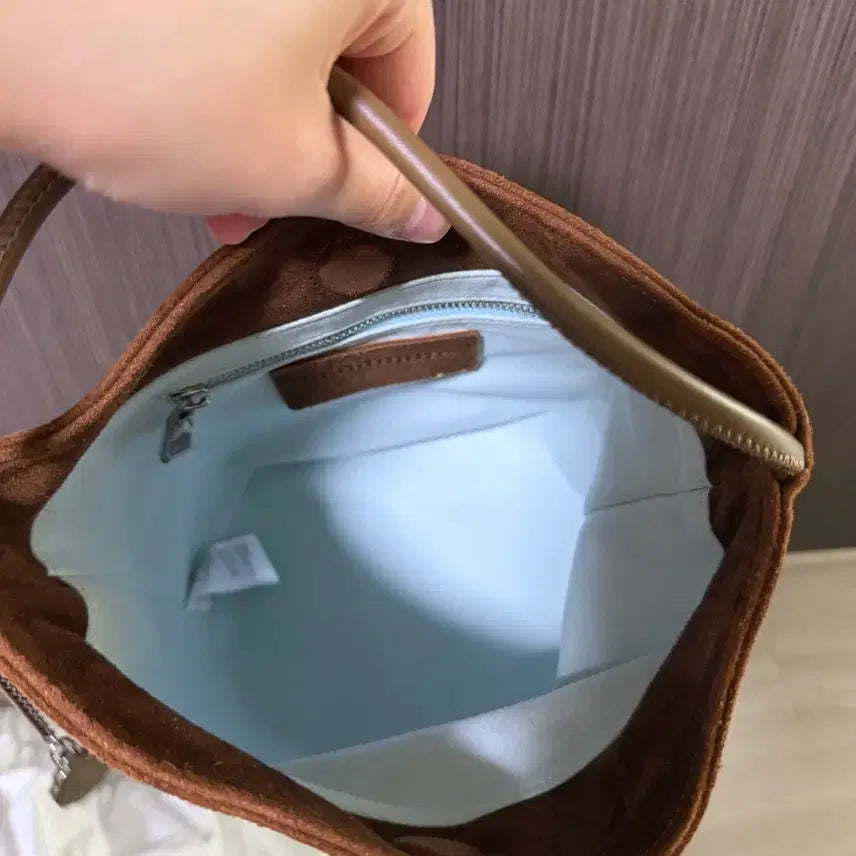 [BUNJANG] Minitmute Tobo Suede Handbag / 미닛뮤트 토보