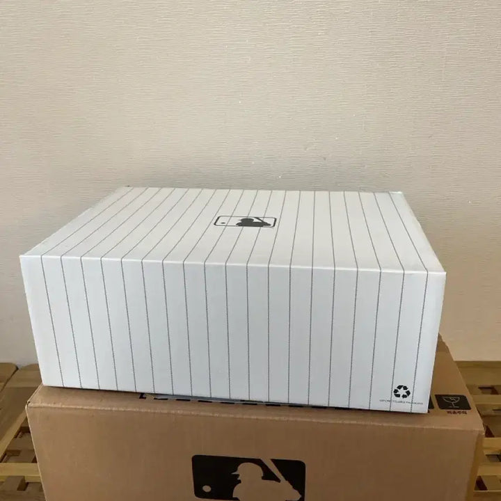 [BUNJANG] MLB Big Ball Chunky Monogram Leather Sneakers / 16만원 완전 신상 새상품 정품 MLB 100% 소가죽 빅볼청키 모노그램